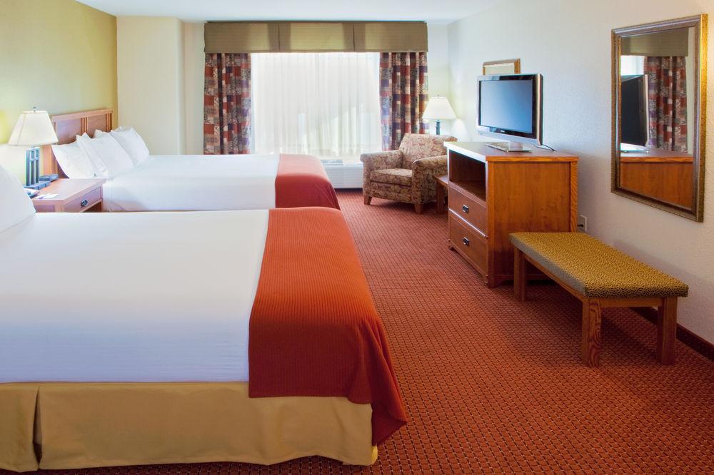 Holiday Inn Express Hotel & Suites Weston By Ihg Esterno foto